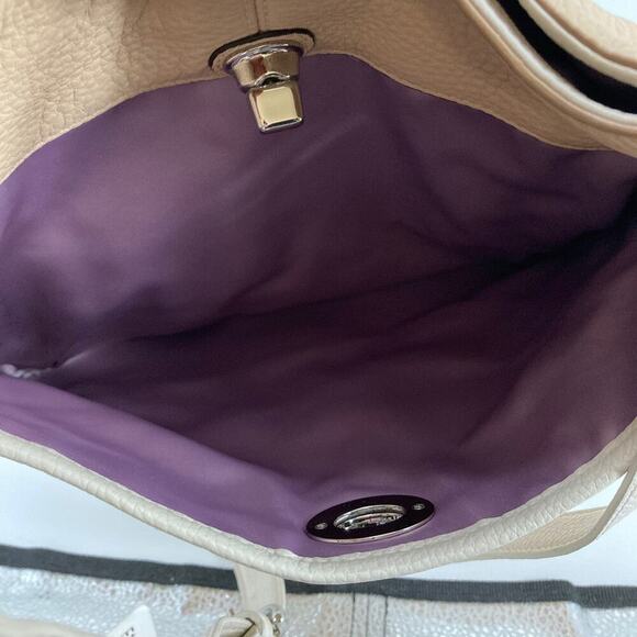 COACH F19265 NWT TAN, CREAM PEBBLED LEATHER CROSSBODY BAG - Picture 9 of 14